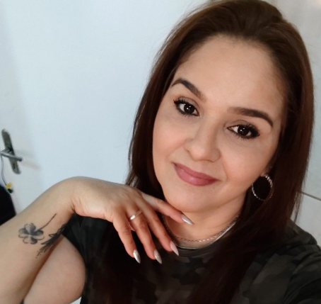 <strong>María G.</strong>